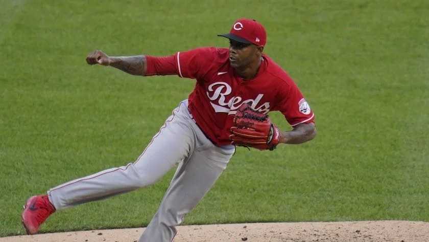 Raisel Iglesias